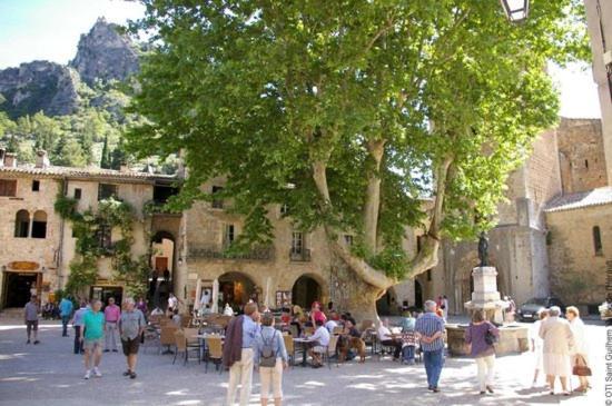 La Maison De La Traverse Saint-Guilhem-le-Desert Ngoại thất bức ảnh